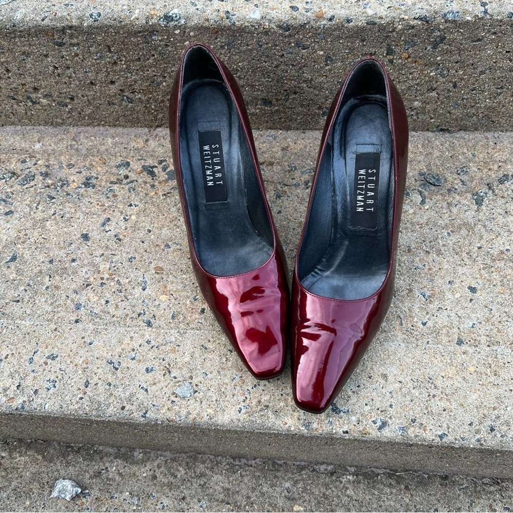 Stuart Weitzman Wine Patent Leather Pumps SZ.8.5. #005 - Picture 5 of 9